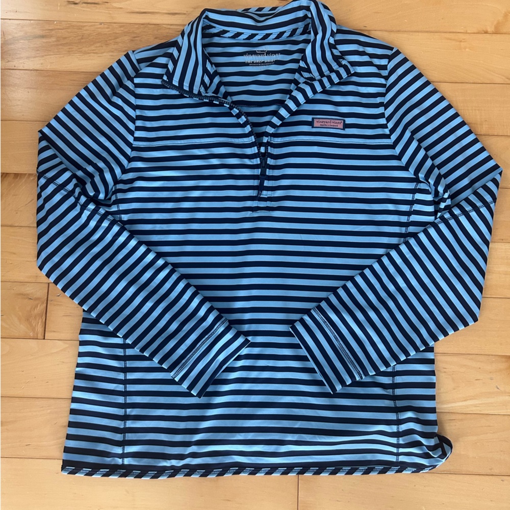 Vineyard Vines quarter zip shep shirt